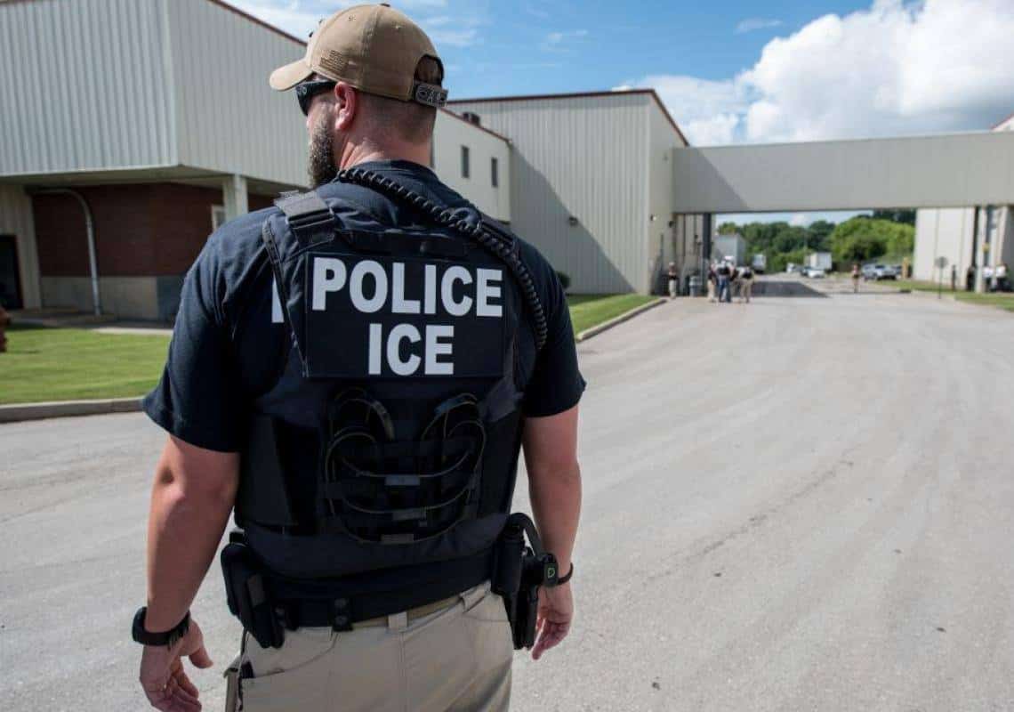 מכה לממשל ביידן: ביהמ"ש בטקסס הורה לעצור הליך משמעותי ברפורמת ההגירה