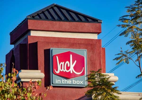 לקראת עסקה? רשת Jack in the Box בוחנת הצעות מכירה