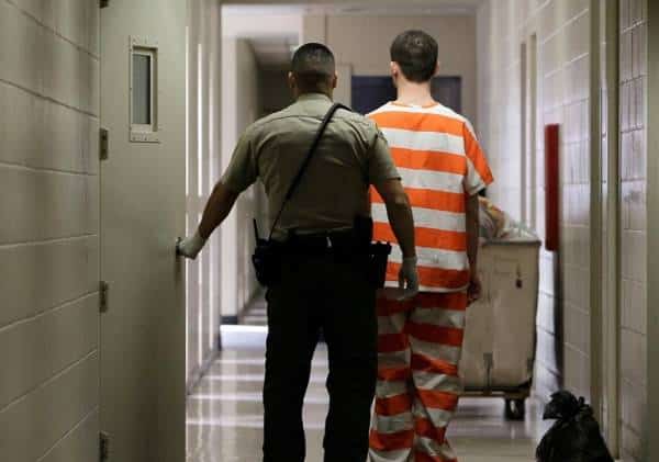 תושבי דרום קליפורניה, שימו לב: 7 עברייני מין מסוכנים ביותר שוחררו לחופשי