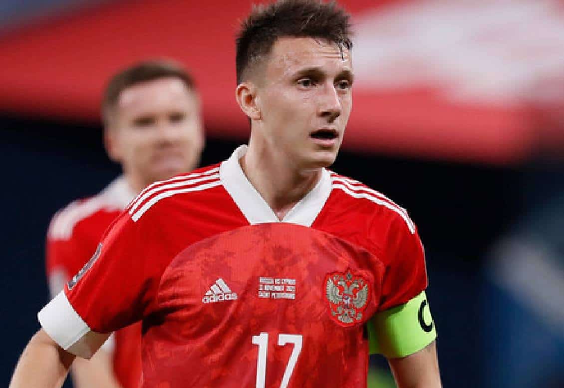 אופ"א בוחנת את החזרת רוסיה לכדורגל האירופי