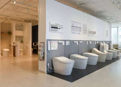 האסלה היפנית שכבשה את אמריקה: מדוע כולם משוגעים על "וושלט" של טוטו