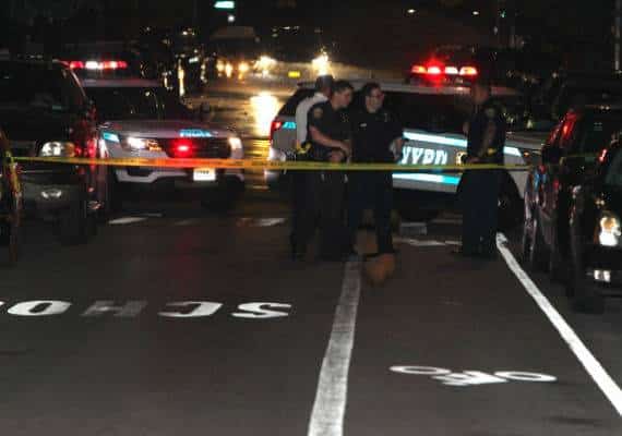 ניו יורק: רוכבת אופניים נפצעה אנוש מפגיעת משאית זבל