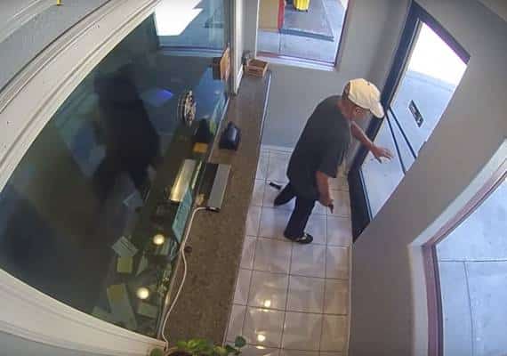 משטרת לוס אנג'לס פרסמה תיעוד דרמטי של אירוע ירי בדרום העיר