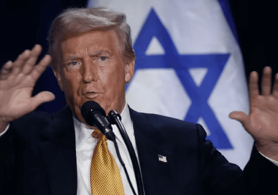 טראמפ כבר מאשים את היהודים בהפסד אפשרי – אבל כמה השפעה באמת יש להם?