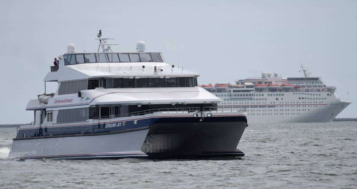 נפסקו החיפושים אחר הנוסע שנפל ממעבורת בקליפורניה. הצוות: ״הוא קפץ״