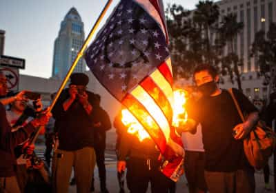 טראמפ מבטיח "לשחרר את לוס אנג'לס" מהכאוס והאלימות