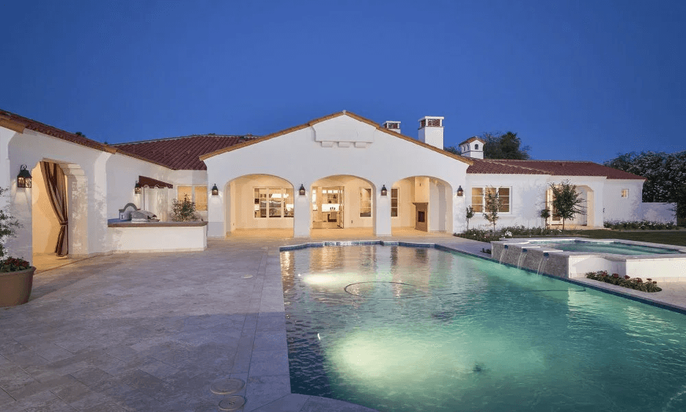 יד ראשונה מאלוף עולם במחיר מוגזם: נחשו בכמה מוכר השחיין האולימפי, מייקל פלפס, את אחוזתו?