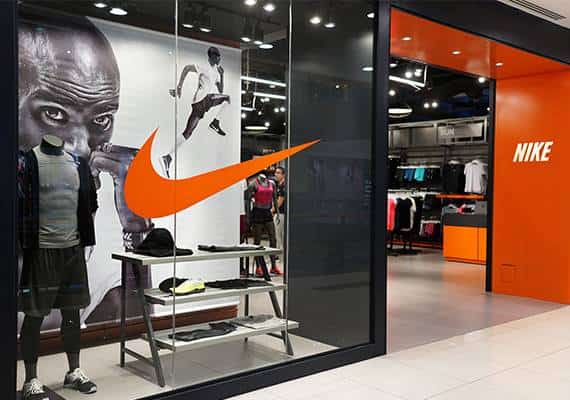 סימנה וי: נייקי תשדרג משכורות של אלפי עובדים