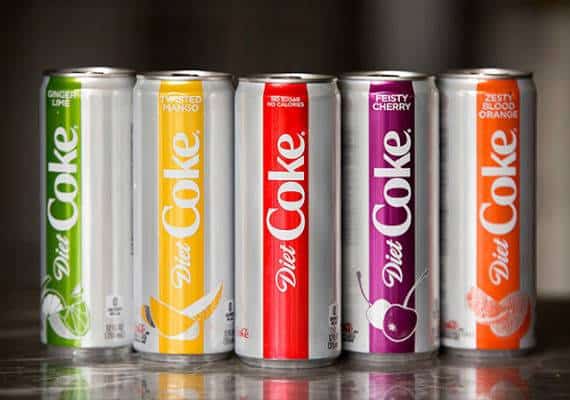 קוקה קולה מתחדשת: בחרה מציגה מבחר חדש של משקאות תוססים דלי קלוריות