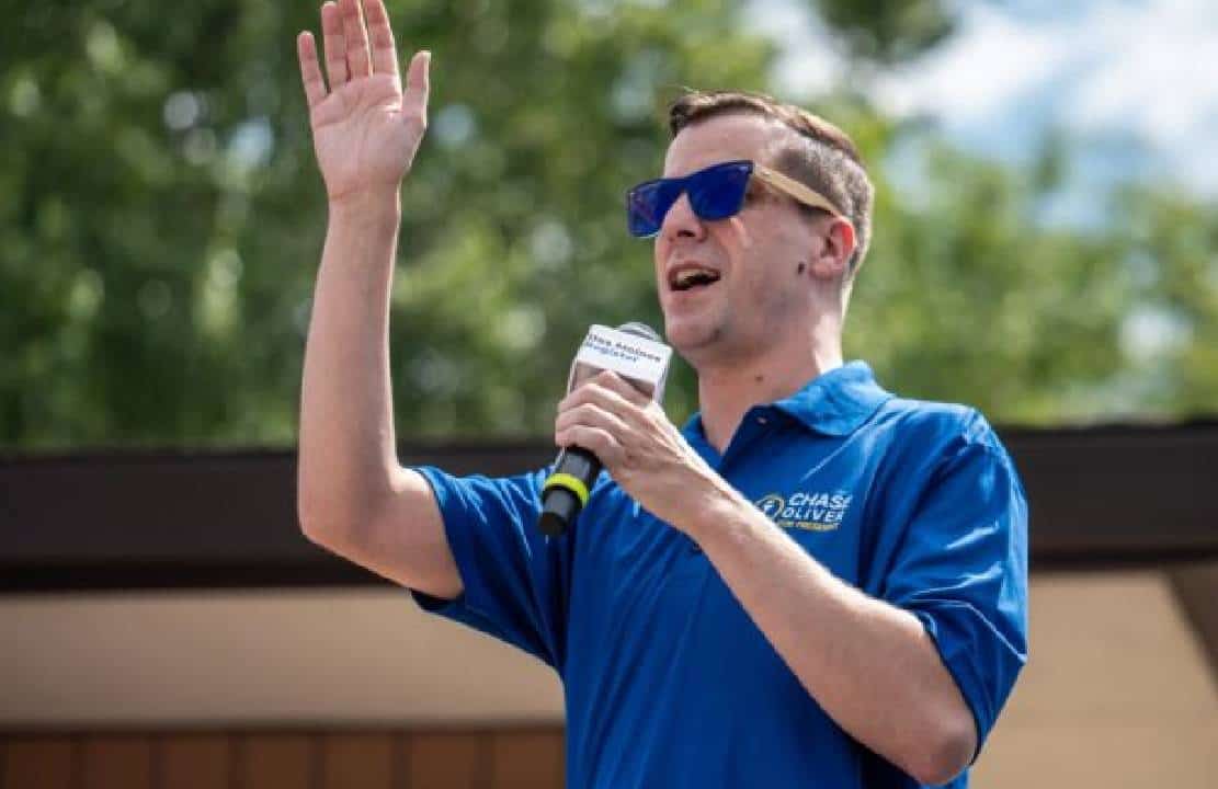 מועמד חדש לנשיאות: הומו מוצהר ותומך אובמה לשעבר נבחר כמועמד המפלגה הליברטריאנית 