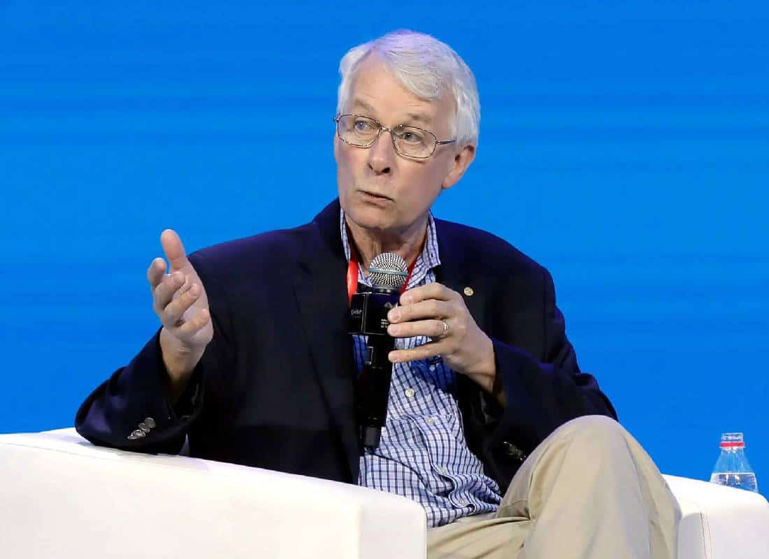 זעזוע בעולם המדע: עשרות זוכי פרס נובל מתנגדים למינוי קנדי לשר הבריאות