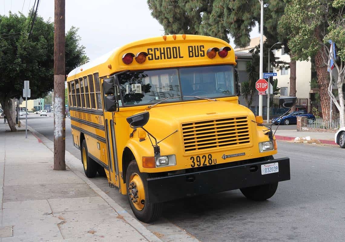 בתי הספר היסודיים בלוס אנג'לס קיבלו אור ירוק לפתיחה מחודשת, אך התלמידים לא צפויים לשוב לכיתות בקרוב