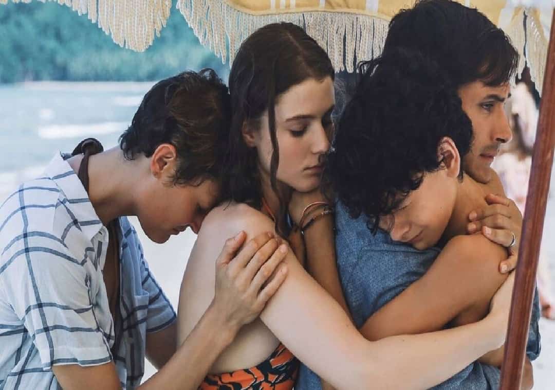 אופס: סרטו החדש של אחד מיוצרי האימה הטובים של השנים האחרונות הוא דווקא קומדיה מבדרת ומפתיעה 
