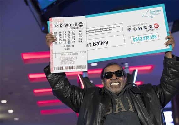 ההתמדה משתלמת: שלח טופס "פאוורבול" קבוע במשך 25 שנה וגרף פרס עצום