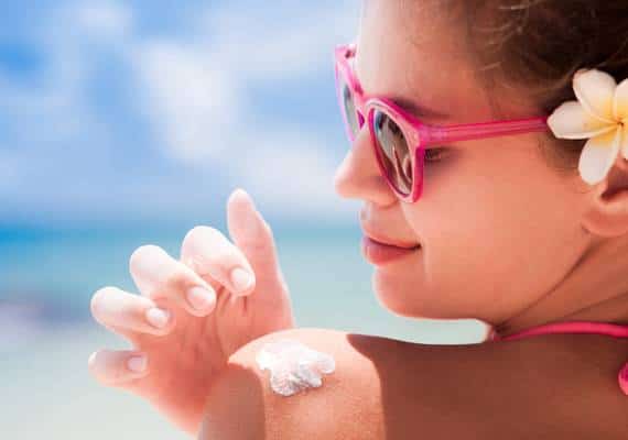 שומרים על האלמוגים בפלורידה: עיריית קי ווסט אוסרת על מכירת קרם הגנה שפוגע בסביבה