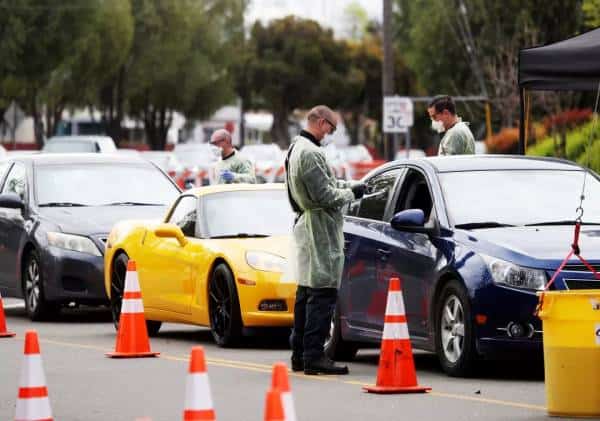 התפשטות הנגיף שוב שוברת שיאים חדשים: גל של הגבלות חדשות ברחבי ארה"ב