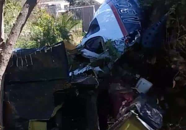 דרום קליפורניה: הרוג בהתרסקות מטוס קל בשכונת מגורים