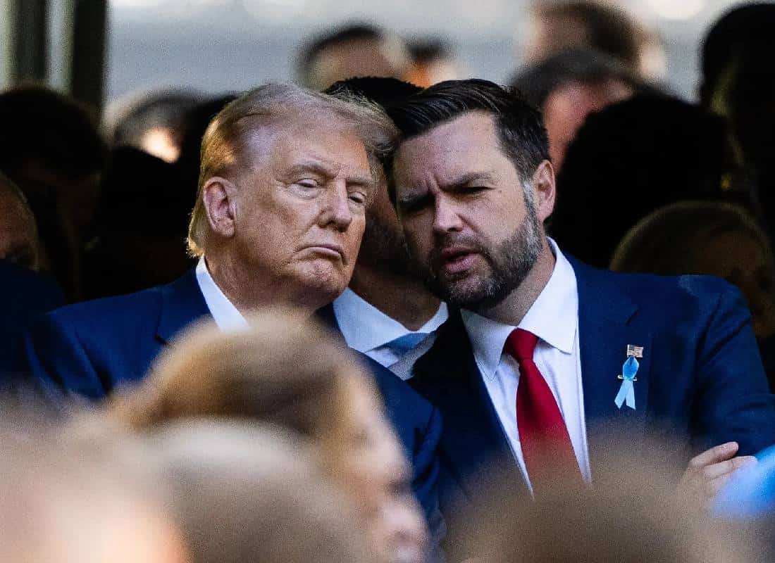 האקרים סינים חדרו דרך מערכות תקשורת אמריקאיות לטלפונים של טראמפ וואנס