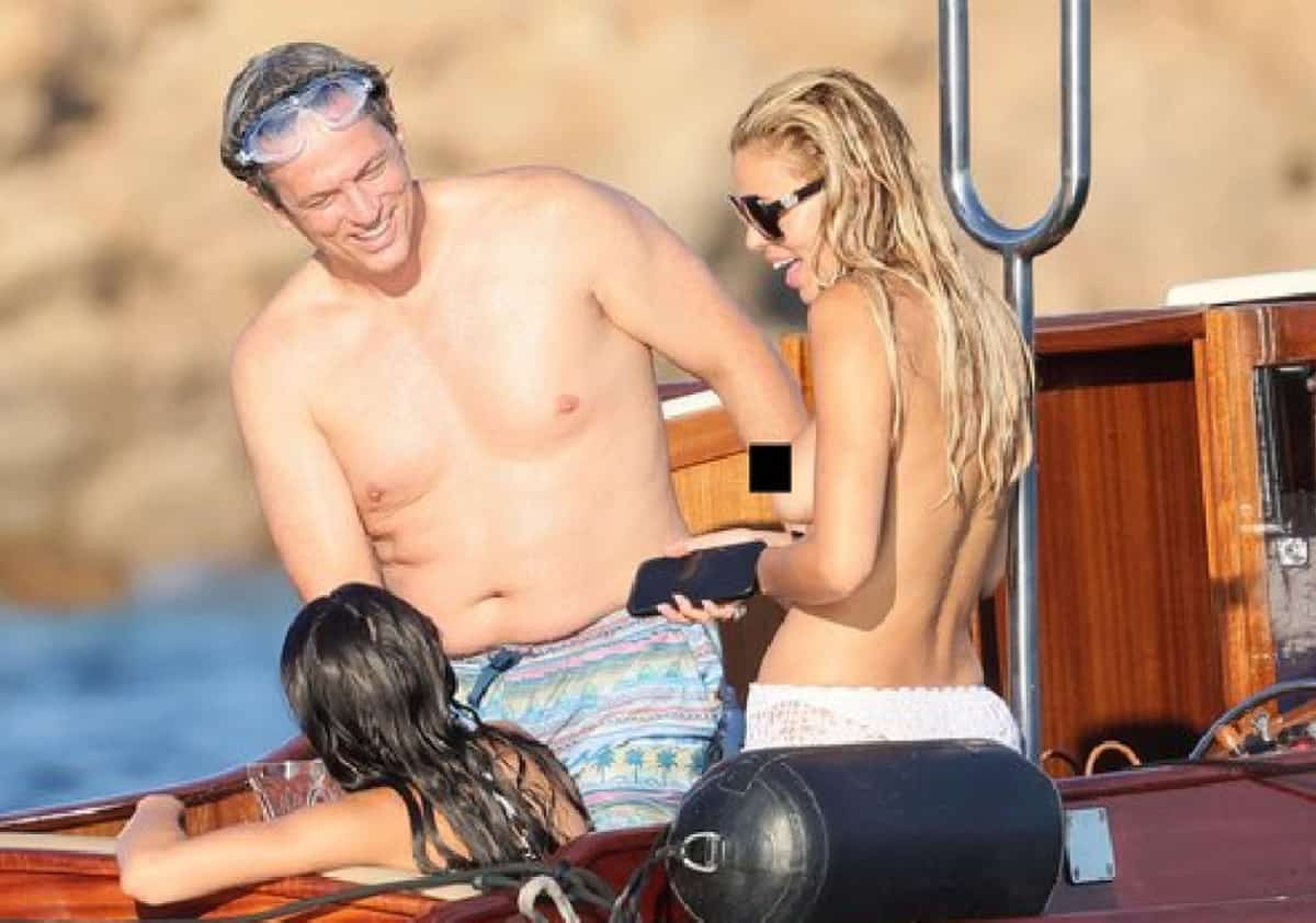 רכילות