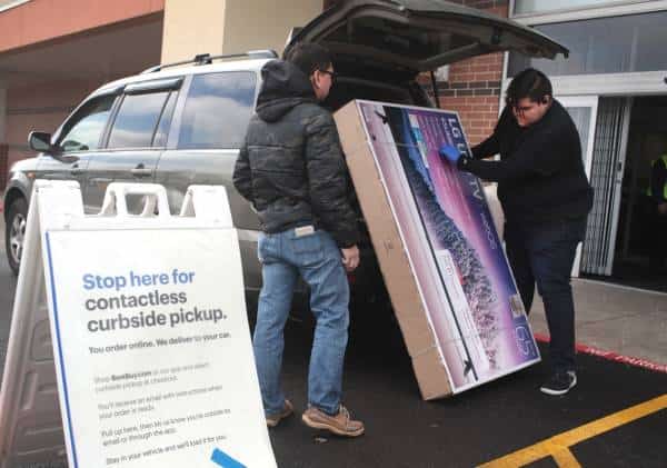 קליפורניה הודיעה על הקלה נוספת בהנחיות, עסקים רבים צפויים להיפתח מחדש