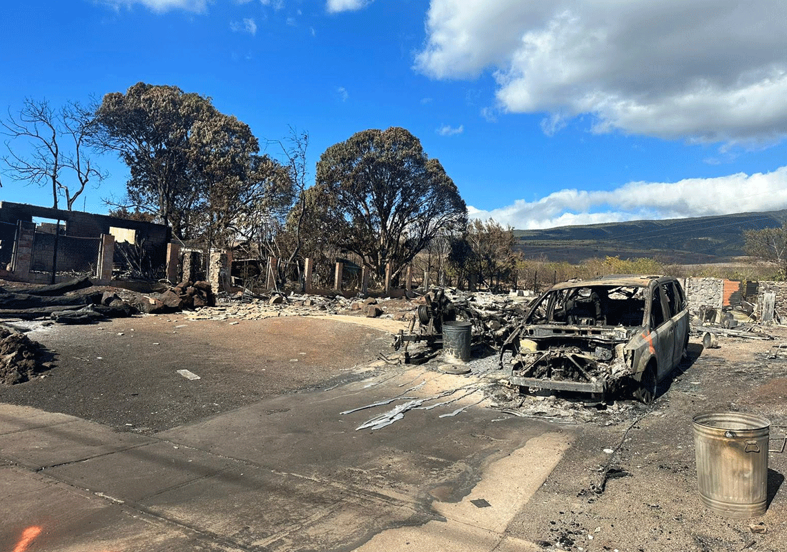 האסון והמחדל: תושבים גילו על שריפת הענק רק כאשר הלהבות הגיעו לביתם - מדוע לא פעלה במאווי מערכת ההתרעה?