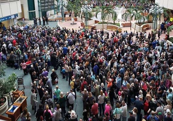 עובד ששם קץ לחייו השבית את נמל התעופה באורלנדו