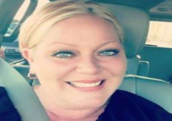 פלורידה: עבדה 24 שנים במשטרה, עד שהוכנסה לתא המעצר