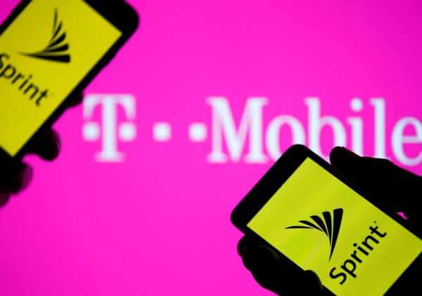 איחוד ספרינט וטי-מובייל: התקדמות משמעותית בעסקת עשרות המיליארדים 