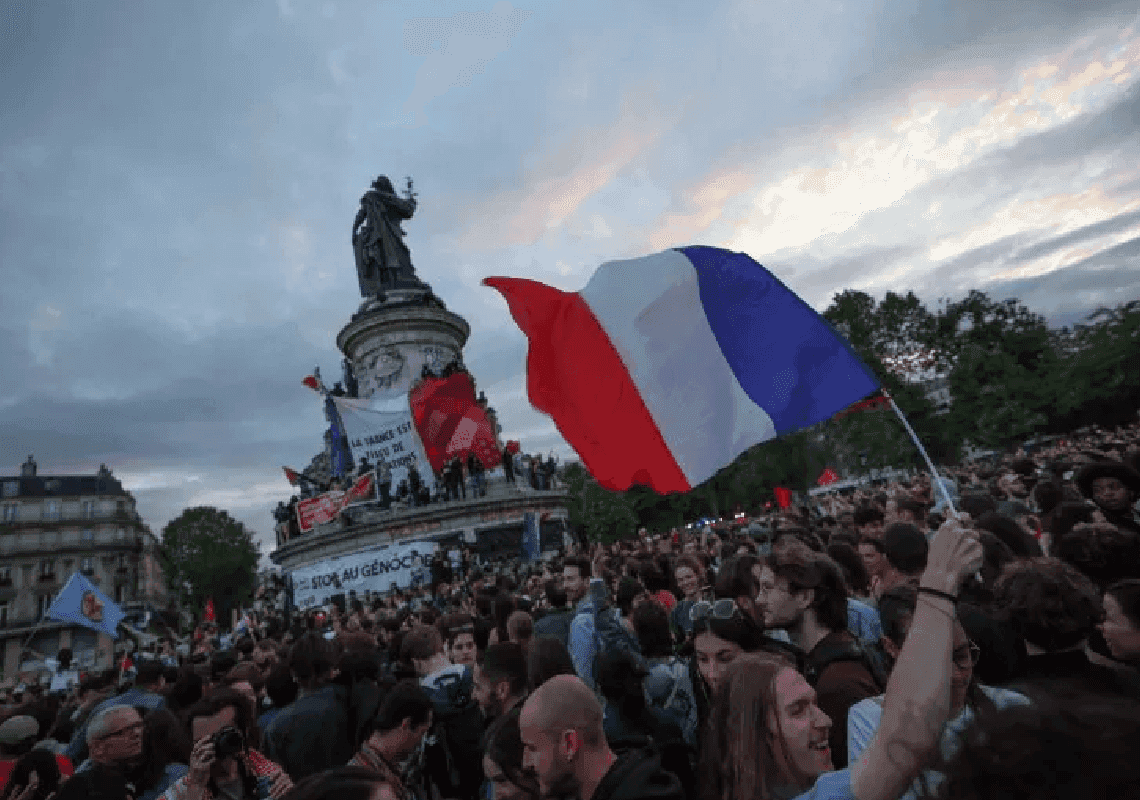 אמריקאים על תוצאות הבחירות בצרפת: "רמאות – בדיוק כמו בארה"ב"