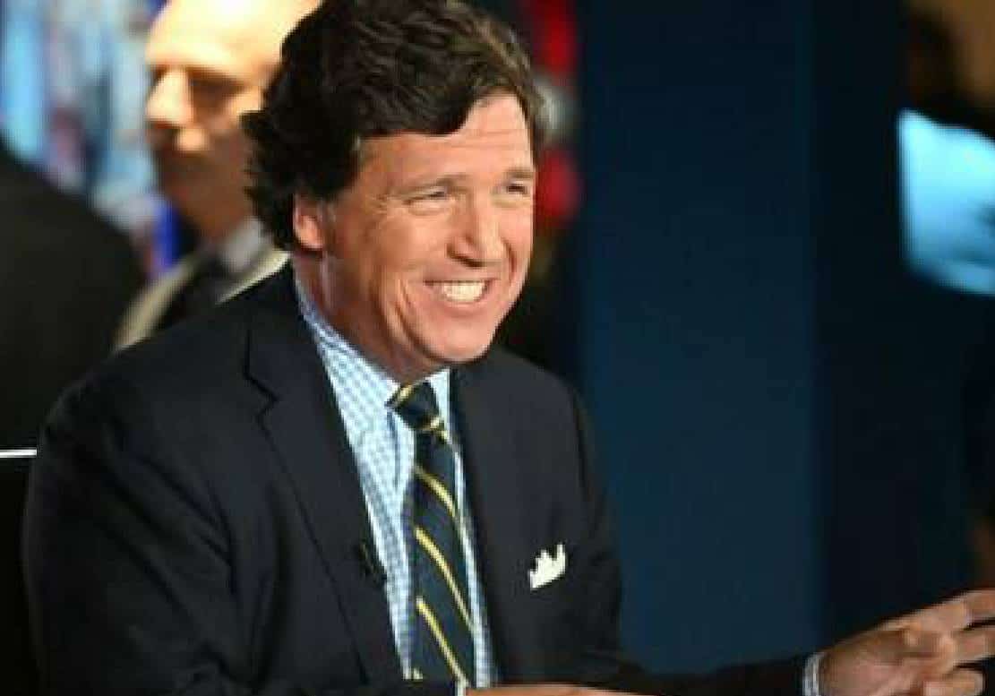 מאז שבעטה את טאקר קרלסון הרייטינג של פוקס ניוז בצניחה חופשית