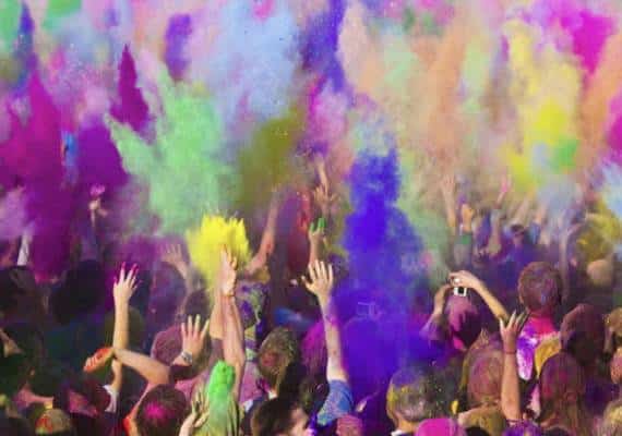 פסטיבל הצבעים