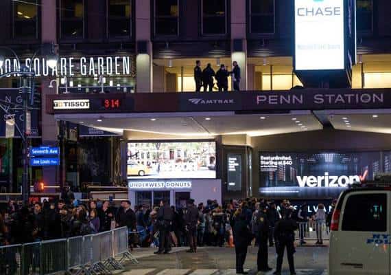 ניו יורק: נסיון חטיפת נשק משוטרת