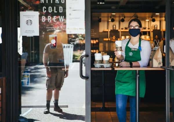 סטארבקס נערכת לשינויים בסניפים, הרשת מדווחת על הפסדי ענק בעקבות הקורונה