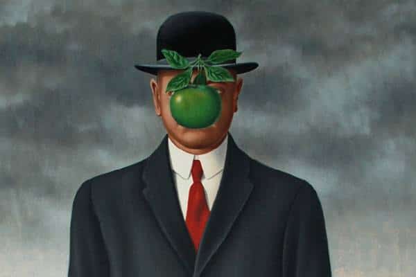 המופע המרכזי: תפוח במקום פנים, ערימות בניינים וסלעים מרחפים. רנה מגריט כובש את סן פרנסיסקו