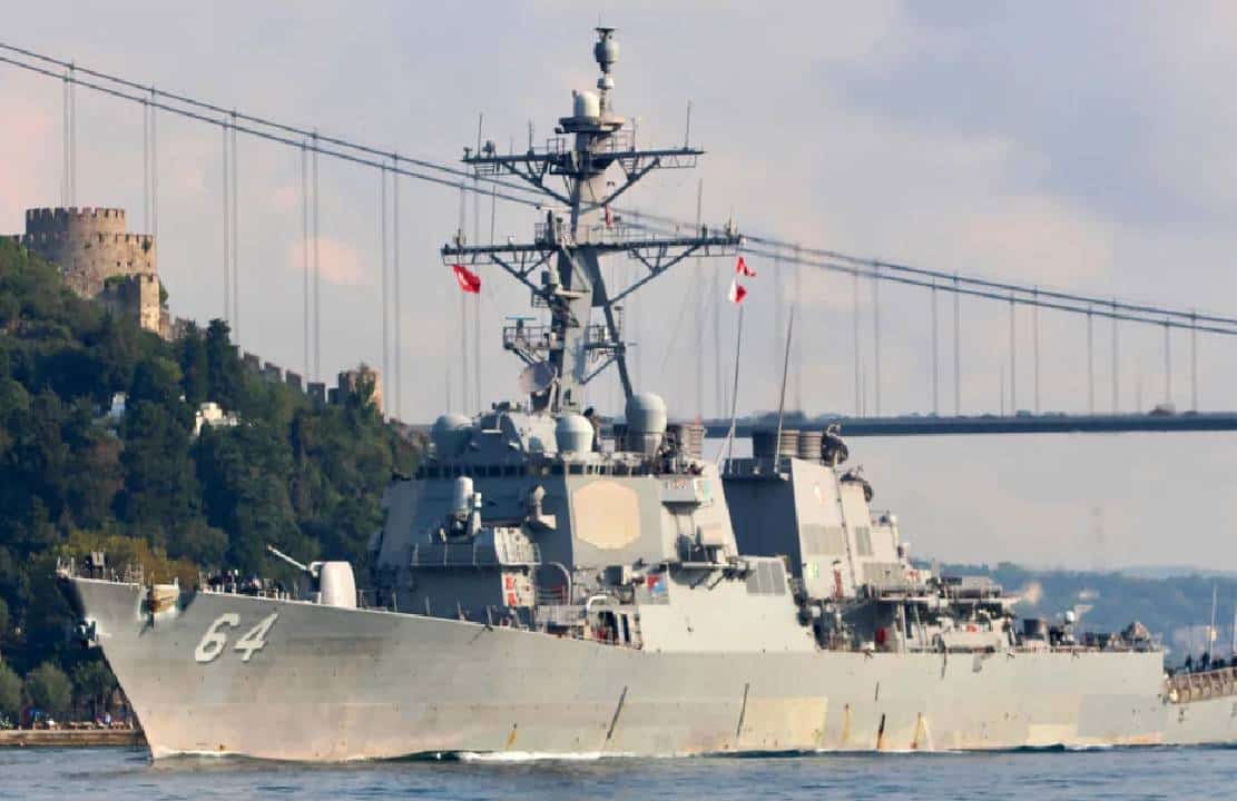 הסלמה דרמטית במזה"ת: ‏בסיסים וספינות של ארה"ב הותקפו בסוריה, עיראק, ותימן - צה"ל קיבל "אור ירוק" להיכנס לעזה‏