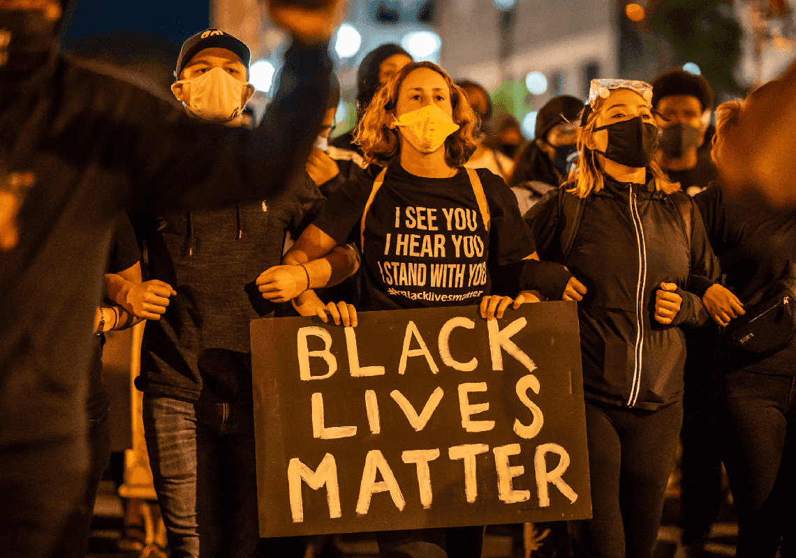 פיצויי עתק לתושבי קליפורניה השחורים: "חשבון החטאים על מה שנעשה להם"