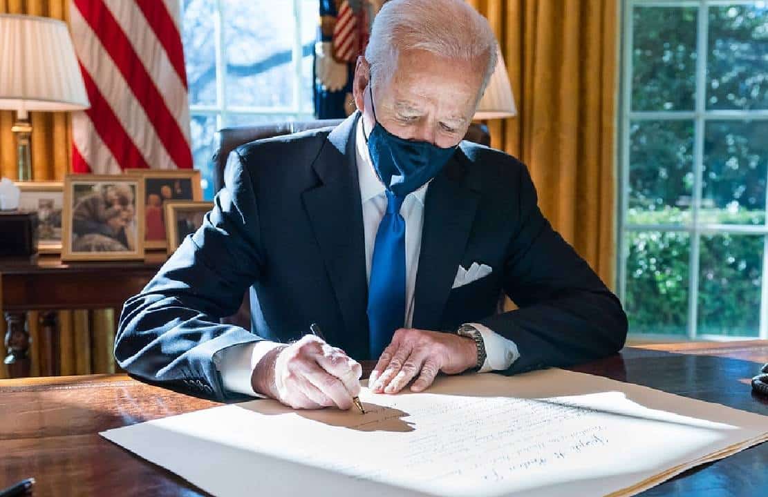 "לייצר הון פוליטי": 54 אחוזים מהאמריקאים סבורים כי מדיניות הגבול הפתוח נועדה "ליצור רוב דמוקרט קבוע"