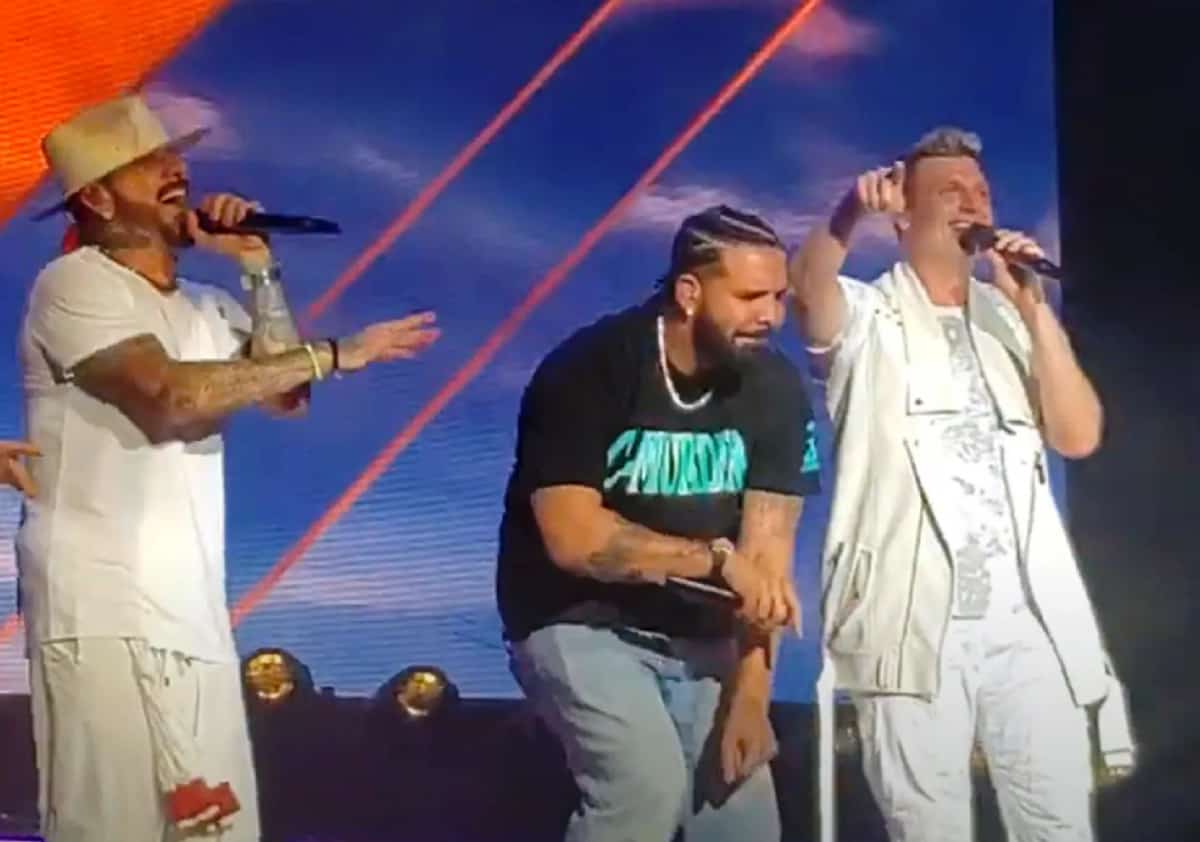 רכילות
