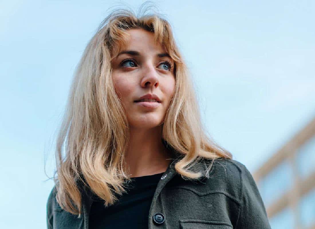 המורדת המקוונת:יוטיוברית בת 26 מאתגרת את הממסד הדמוקרטי