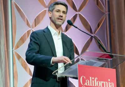 התקווה החדשה של קליפורניה? ראש עיר דמוקרטי מתון נכנס למרוץ למושלות המדינה