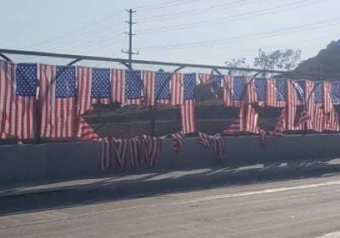 תעלומה בדרום קליפורניה: מי השחית אנדרטה שהוקמה לזכר 13 החיילים שנרצחו באפגניסטן?