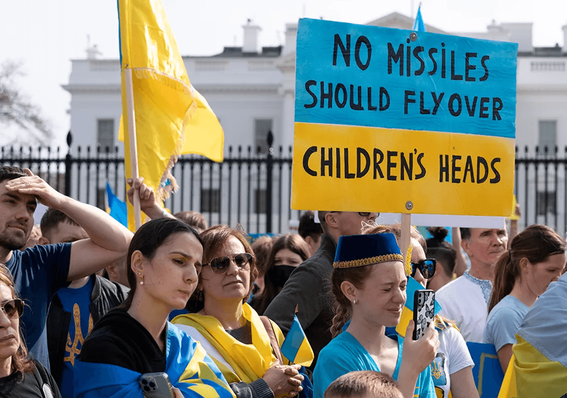 אם ארה"ב הייתה תחת מלחמה – מי מבין הדמוקרטים או הרפובליקנים יישארו להילחם?