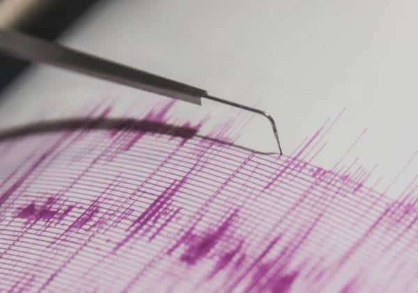 רעידת אדמה הורגשה מזרחית ללוס אנג'לס