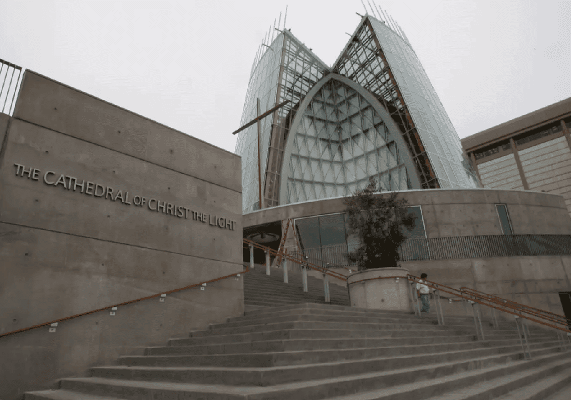 קליפורניה: מוסד ותיק הגיש בקשה לפשיטת רגל - אחרי יותר מ-300 תביעות בגין התעללות מינית