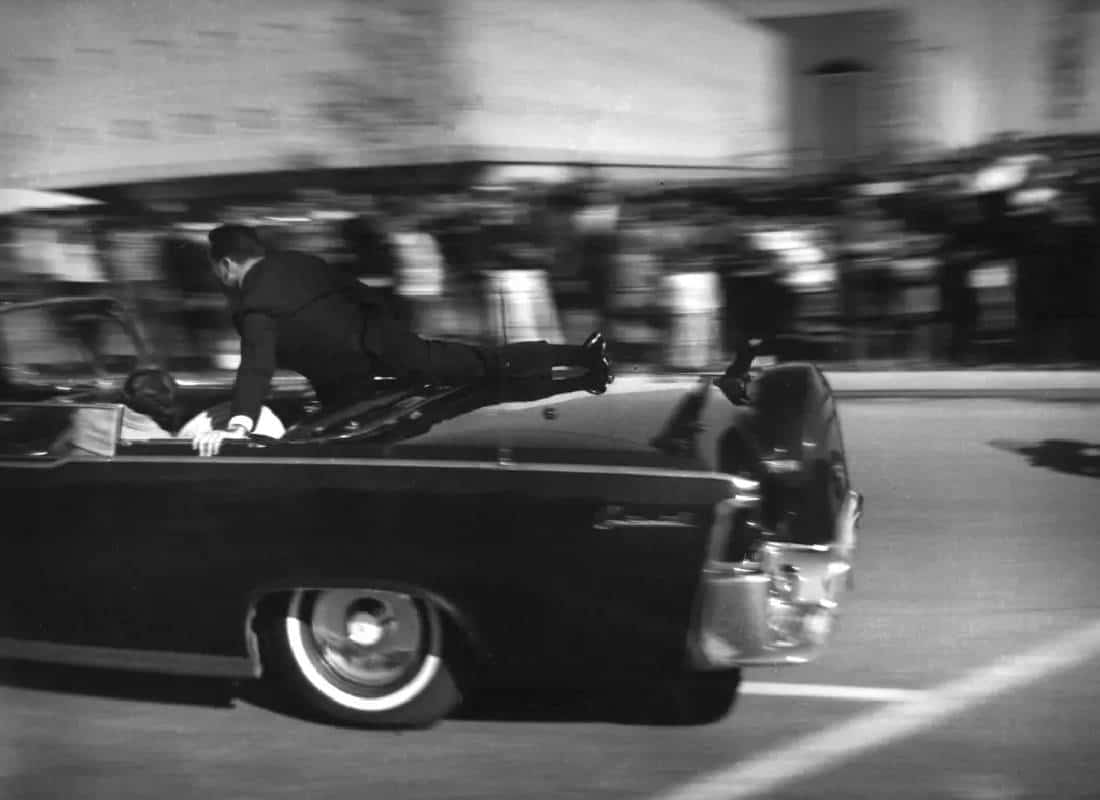 ממשל טראמפ חושף מסמכים מסווגים חדשים בנוגע לרצח קנדי