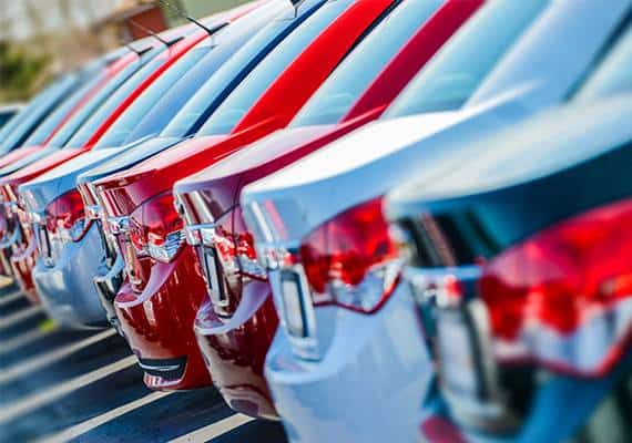 זהו הזמן הטוב ביותר לרכישת מכונית, מומחים מסבירים מדוע