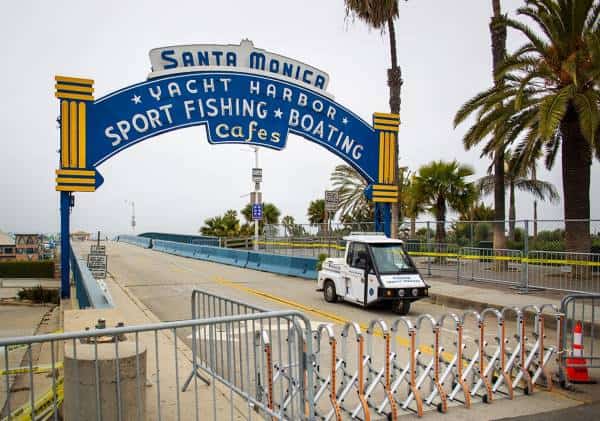 עיר נוספת במחוז לוס אנג'לס תטיל קנסות בגין אי-חבישת מסכה