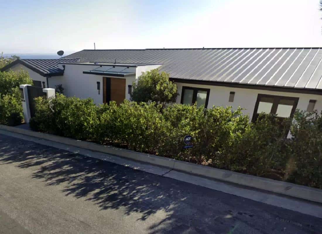 הבית בלוס אנג'לס שבו מת מת'יו פרי נמכר ב-8.55 מיליון דולר