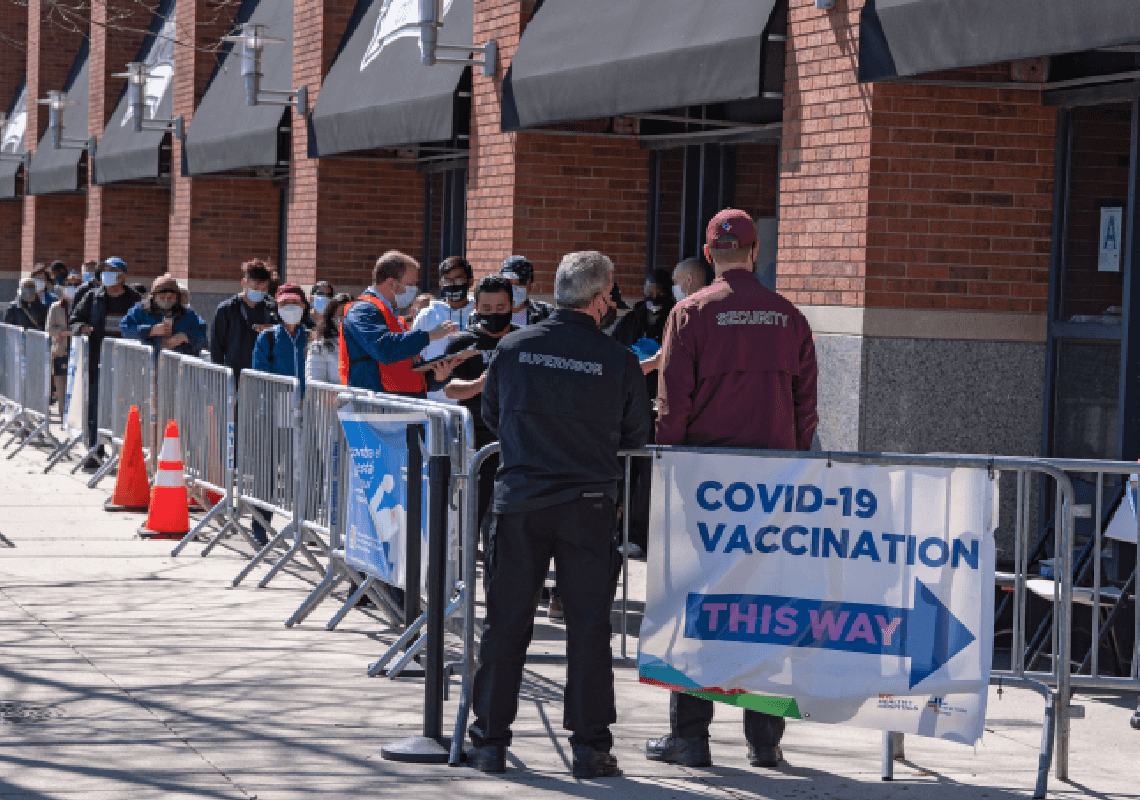 כל מדינות ארה"ב רואות ירידה או התייצבות במקרי הקורונה