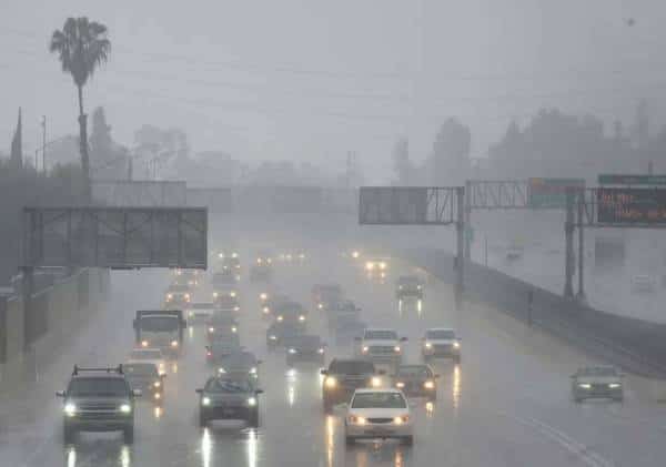 אחרי חודשיים שחונים: הגשם חוזר לדרום קליפורניה